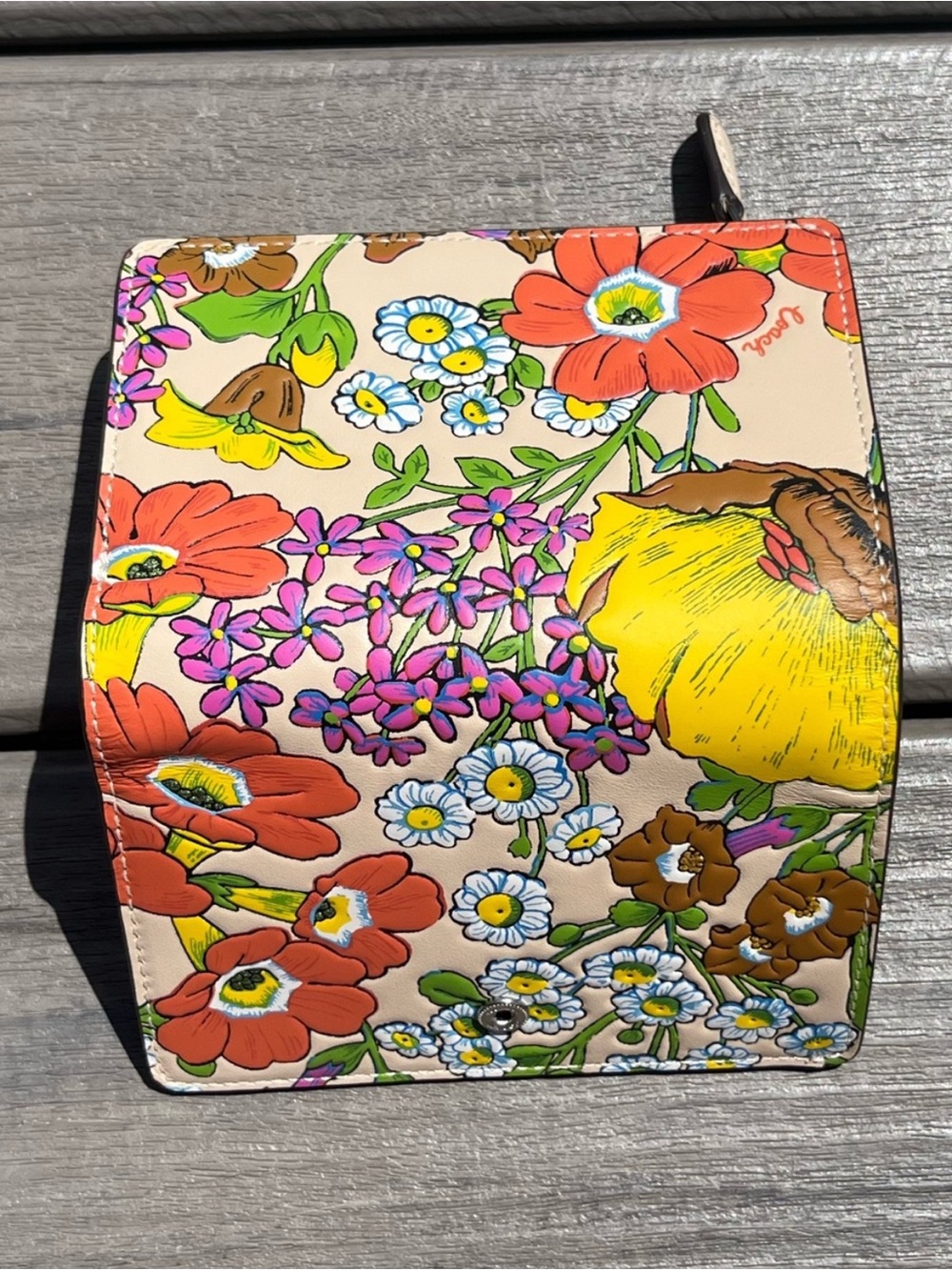 Coach; Limited Edition; Cream/Ivory & Multicolor Floral; Zip Wallet; 3.5x5in NWT - Picture 3 of 12